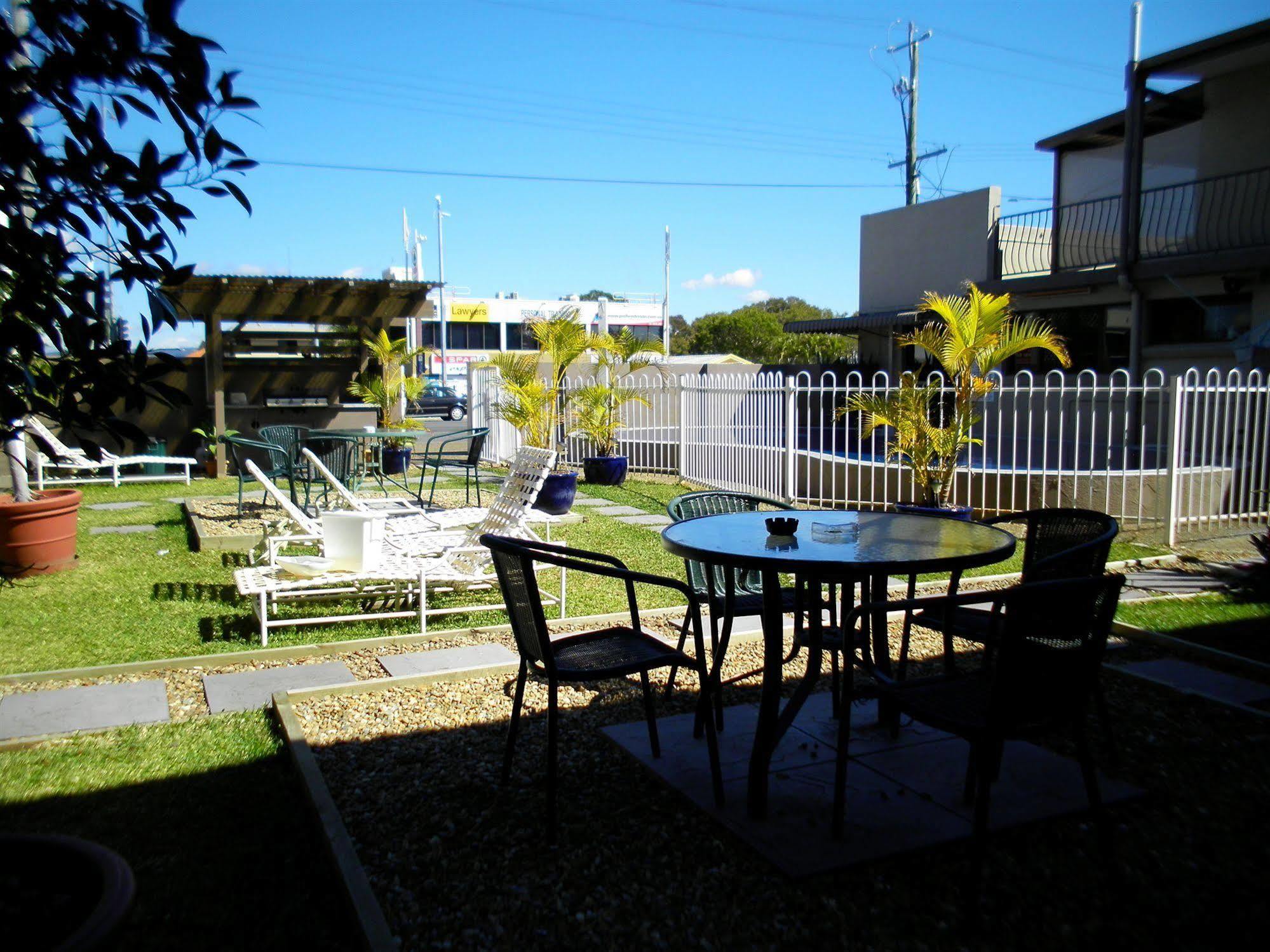 Montego Mermaid 3* Gold Coast